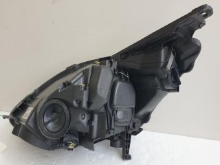 bontott FORD C-MAX II Jobb Fényszóró