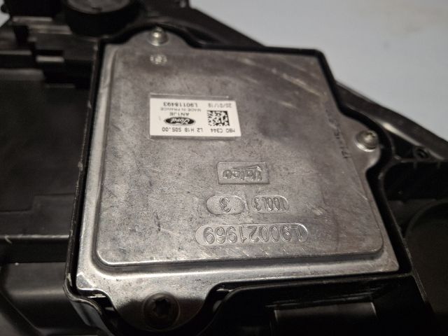 bontott FORD C-MAX II Jobb Fényszóró