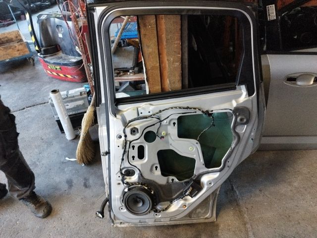 bontott FORD C-MAX II Jobb hátsó Ajtó (Üres lemez)