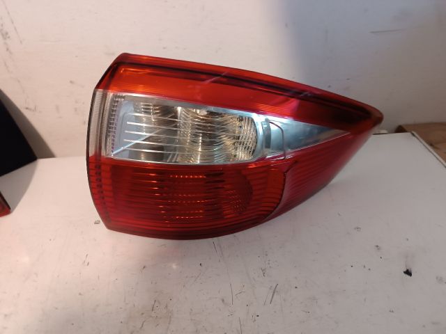bontott FORD C-MAX II Jobb Hátsó Lámpa