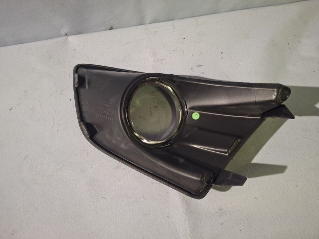 bontott FORD C-MAX II Jobb Ködfényszóró Lámpakeret