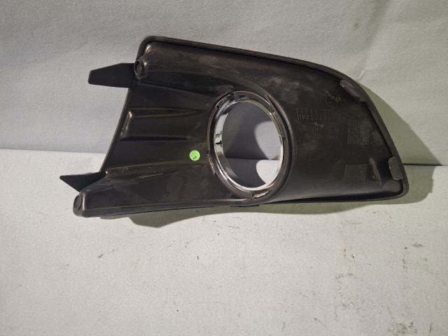 bontott FORD C-MAX II Jobb Ködfényszóró Lámpakeret