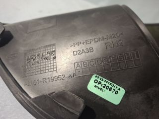 bontott FORD C-MAX II Jobb Ködfényszóró Lámpakeret