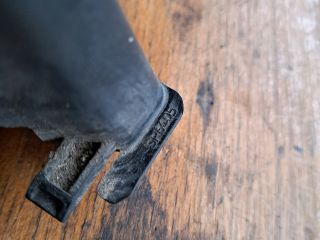 bontott FORD C-MAX II Jobb Motorháztető Ütköző