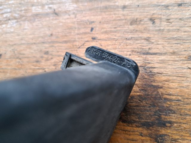 bontott FORD C-MAX II Jobb Motorháztető Ütköző