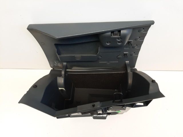 bontott FORD C-MAX II Kesztyűtartó