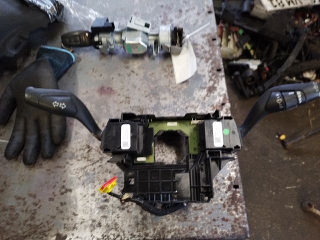 bontott FORD C-MAX II Komplett Kormánykapcsoló (Bajuszkapcsoló)