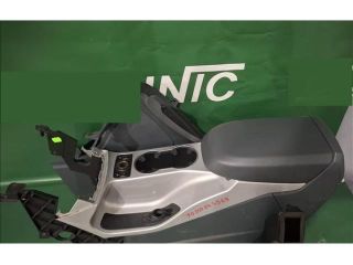 bontott FORD C-MAX II Könyöklő