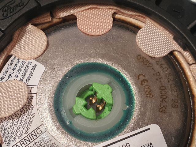 bontott FORD C-MAX II Kormánylégzsák