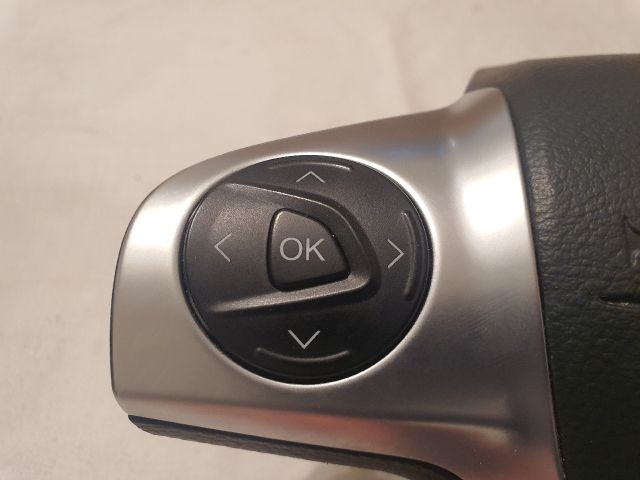 bontott FORD C-MAX II Kormánylégzsák