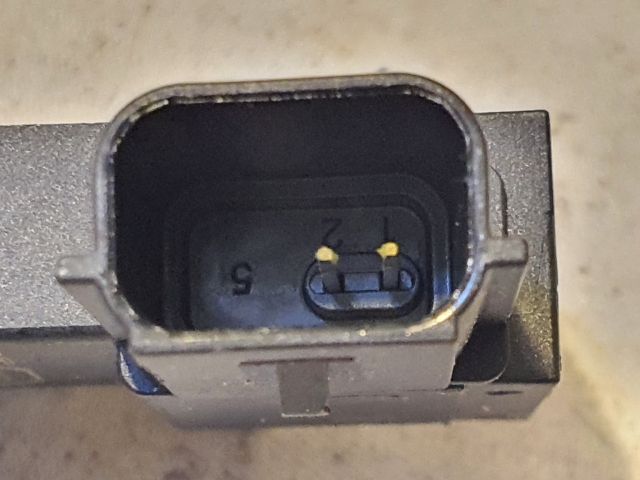 bontott FORD C-MAX II Kulcs Nélküli Nyitás Jeladó