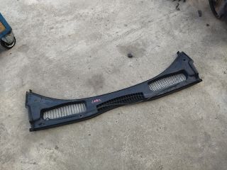 bontott FORD C-MAX II Levélrács