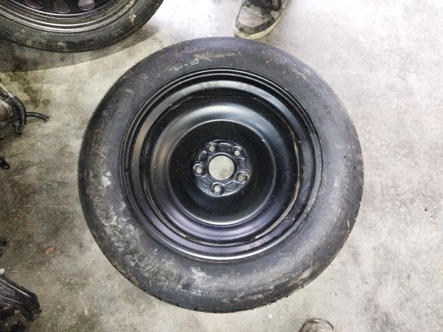 bontott FORD C-MAX II Pótkerék