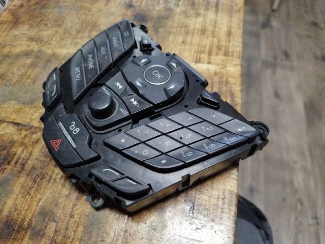 bontott FORD C-MAX II Rádió / CD