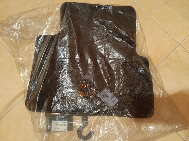 bontott FORD C-MAX II Szőnyeg Szett