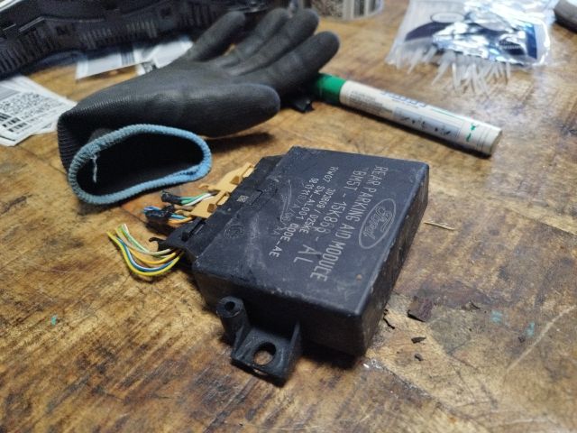 bontott FORD C-MAX II Tolatóradar Elektronika