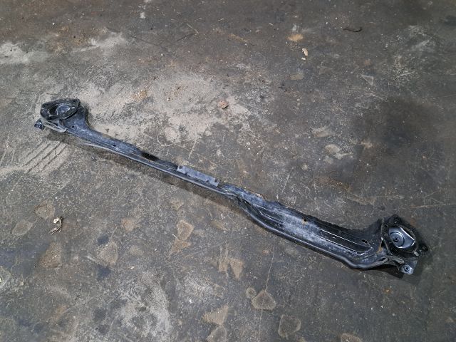 bontott FORD C-MAX II Toronymerevítő