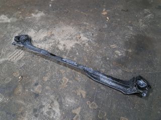 bontott FORD C-MAX II Toronymerevítő