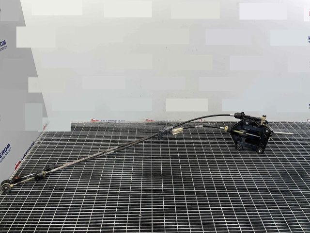 bontott FORD C-MAX II Váltógomb