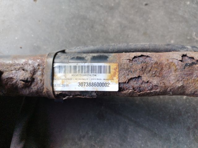 bontott FORD C-MAX II Vonóhorog