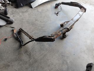 bontott FORD C-MAX II Vonóhorog