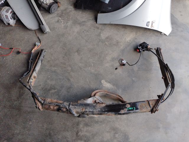 bontott FORD C-MAX II Vonóhorog