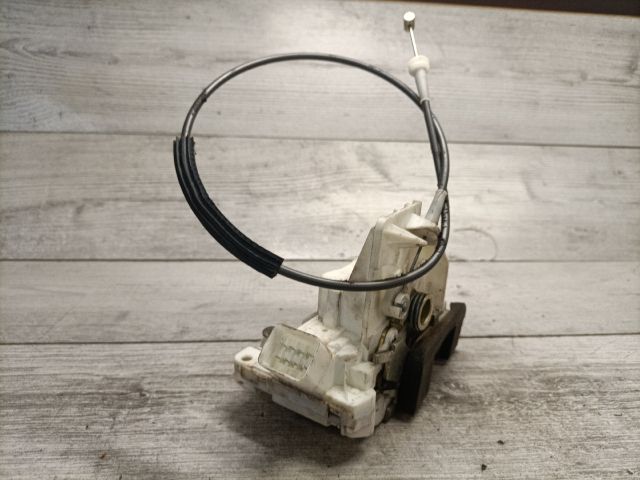 bontott FORD COUGAR Jobb első Ajtózár