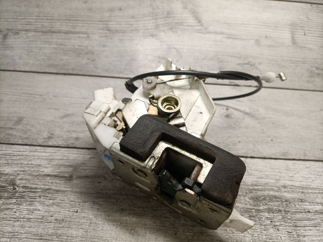 bontott FORD COUGAR Jobb első Ajtózár