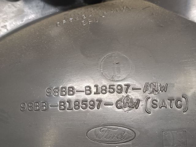 bontott FORD COUGAR Középkonzol Keret