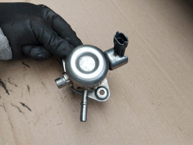 bontott FORD ECOSPORT Nagynyomású Szivattyú