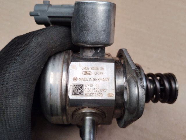 bontott FORD ECOSPORT Nagynyomású Szivattyú