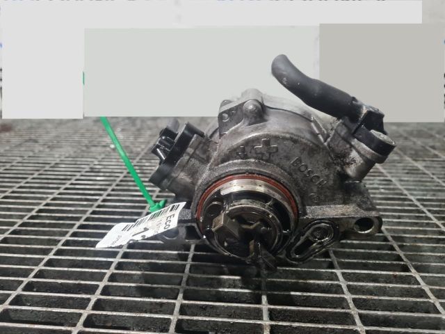 bontott FORD ECOSPORT Vákumpumpa