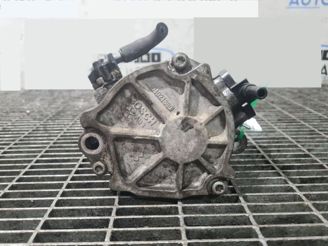 bontott FORD ECOSPORT Vákumpumpa