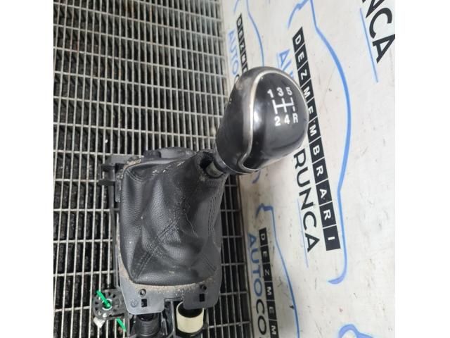 bontott FORD ECOSPORT Váltó Kulissza