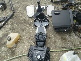 bontott FORD ECOSPORT Jobb hátsó Kerékagy