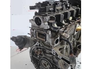 bontott FORD ECOSPORT Motor (Fűzött blokk hengerfejjel)