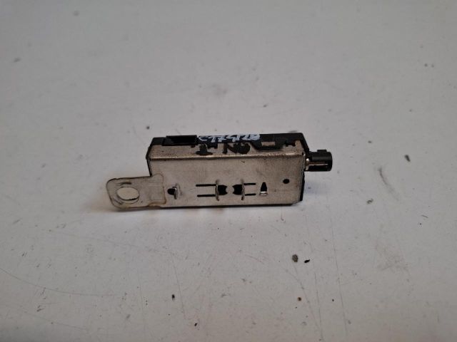 bontott FORD ECOSPORT Antenna Erősítő