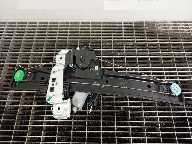 bontott FORD ECOSPORT Bal első Ablakemelő Szerkezet (Elektromos)