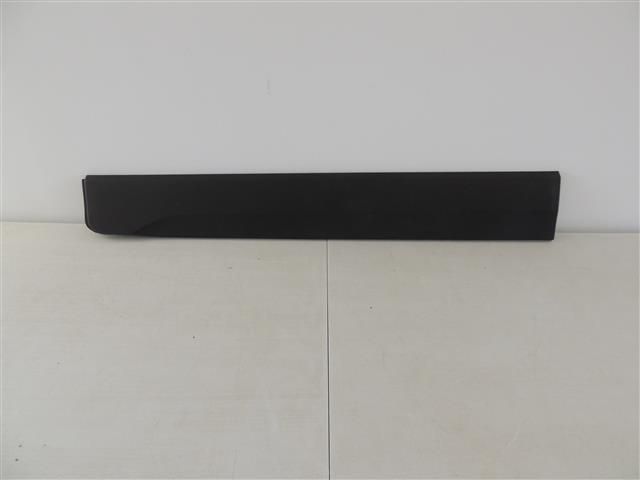 bontott FORD ECOSPORT Bal első Ajtó Díszléc