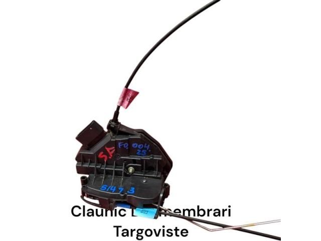 bontott FORD ECOSPORT Bal első Ajtózár