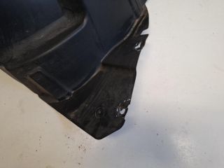 bontott FORD ECOSPORT Bal első Dobbetét (Kerékjárati, Műanyag)