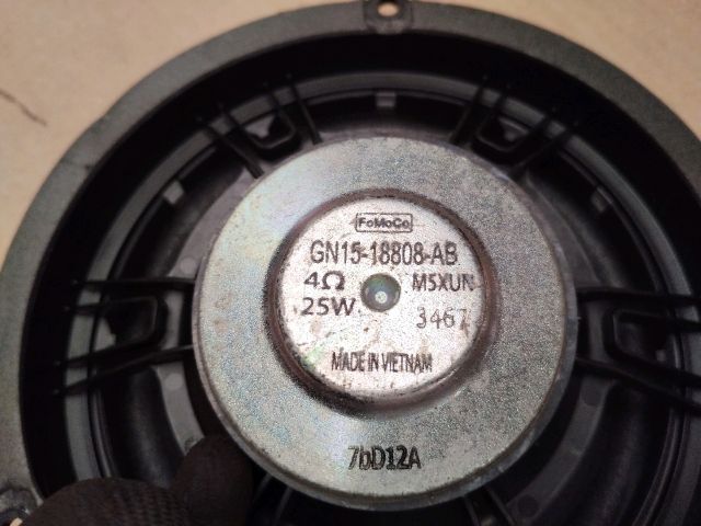 bontott FORD ECOSPORT Bal első Hangszóró