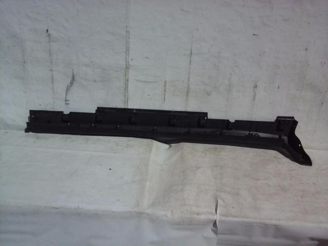 bontott FORD ECOSPORT Bal első Küszöb Díszléc