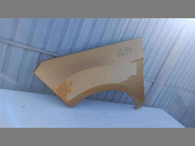 bontott FORD ECOSPORT Bal első Sárvédő