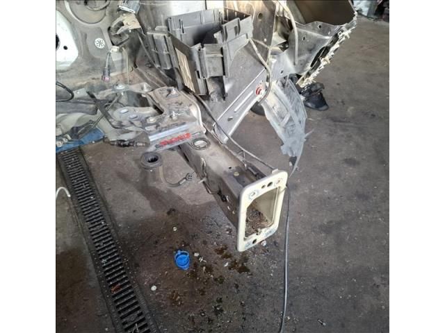 bontott FORD ECOSPORT Bal első Ütközéscsillapító