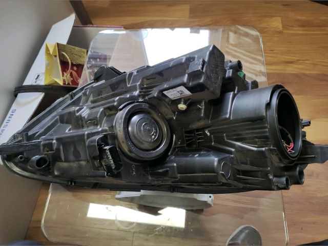 bontott FORD ECOSPORT Bal Fényszóró