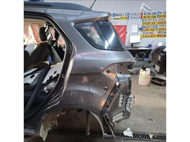 bontott FORD ECOSPORT Bal hátsó Sárvédő