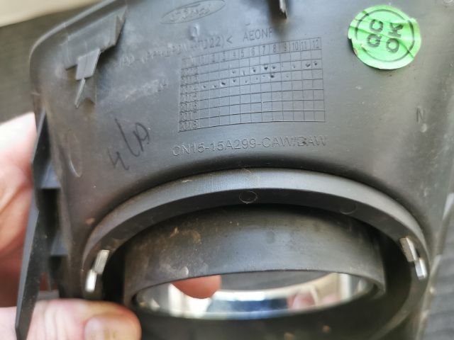 bontott FORD ECOSPORT Bal Ködlámpa Rács