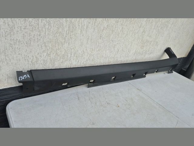 bontott FORD ECOSPORT Bal Küszöb