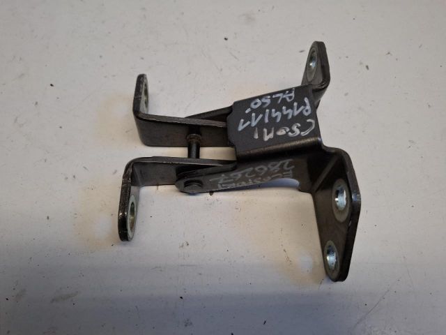 bontott FORD ECOSPORT Csomagtérajtó Bal Zsanér